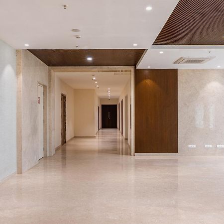 Hotel Royal Embassy à Erode Extérieur photo